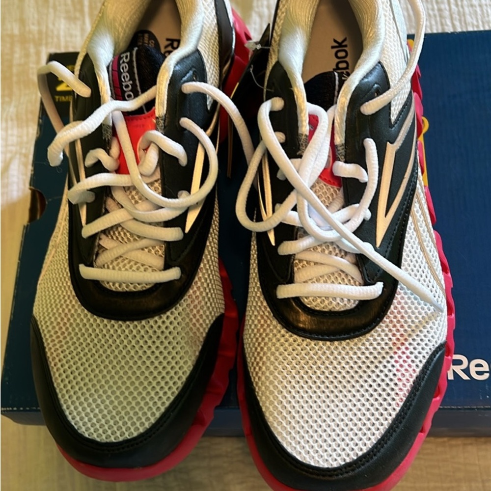 Reebok ZigTech White and Black Running Shoes